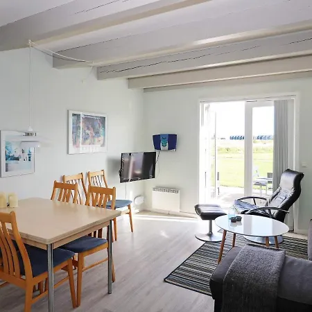 6 Person In Apartamento *